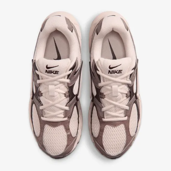 Кросівки Nike V5 RNR SE IO0464-600