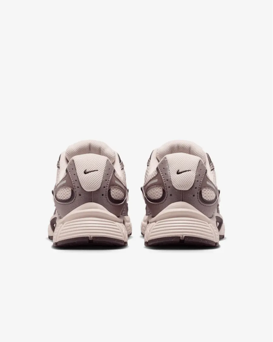 Кросівки Nike V5 RNR SE IO0464-600