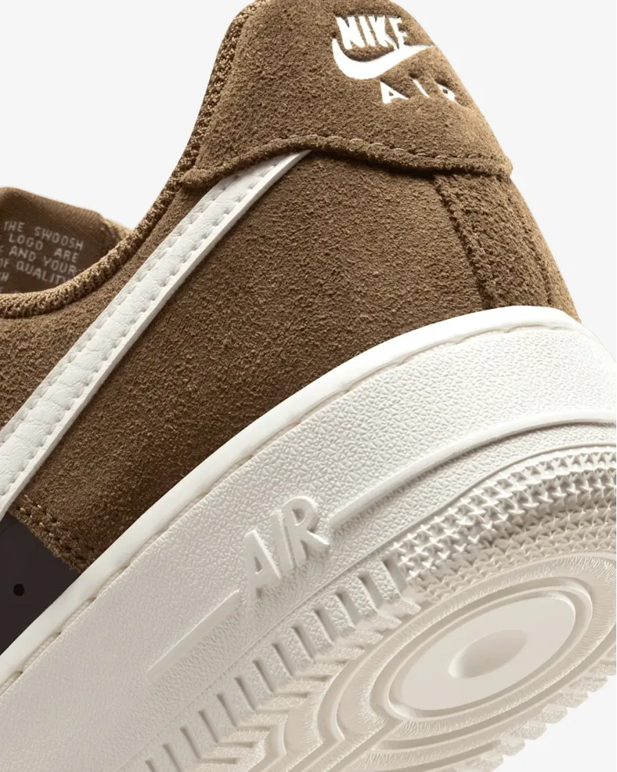 Кросівки Nike Air Force 1 '07 IO1914-235