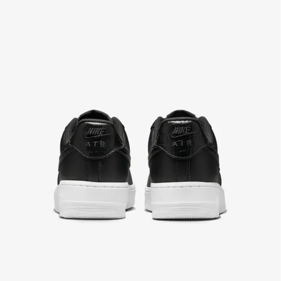 Кросівки Nike Nike Air Force 1 '07 SE IO4837-001