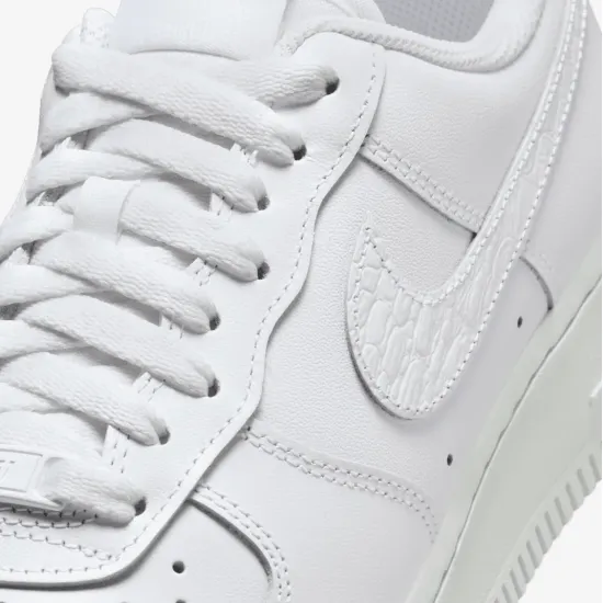 Кросівки Nike Nike Air Force 1 '07 SE IO4837-100