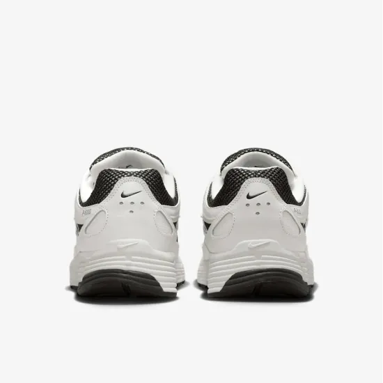 Кросівки Nike P-6000 IO8711-101