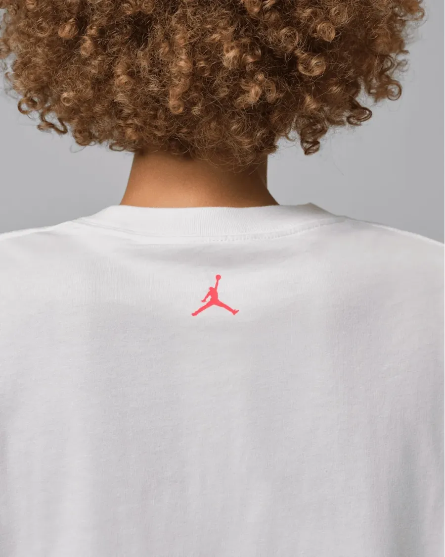 Футболка Nike Air Jordan Sport Heritage Dri-FIT Graphic IO8722-100