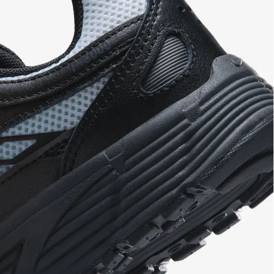 Кросівки Nike P-6000 IO9922-003