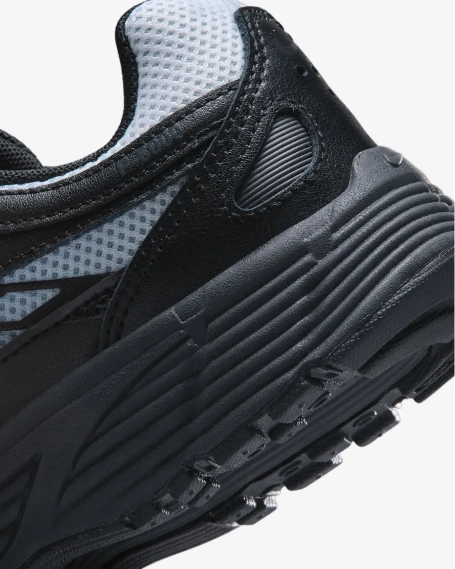 Кросівки Nike P-6000 IO9922-003