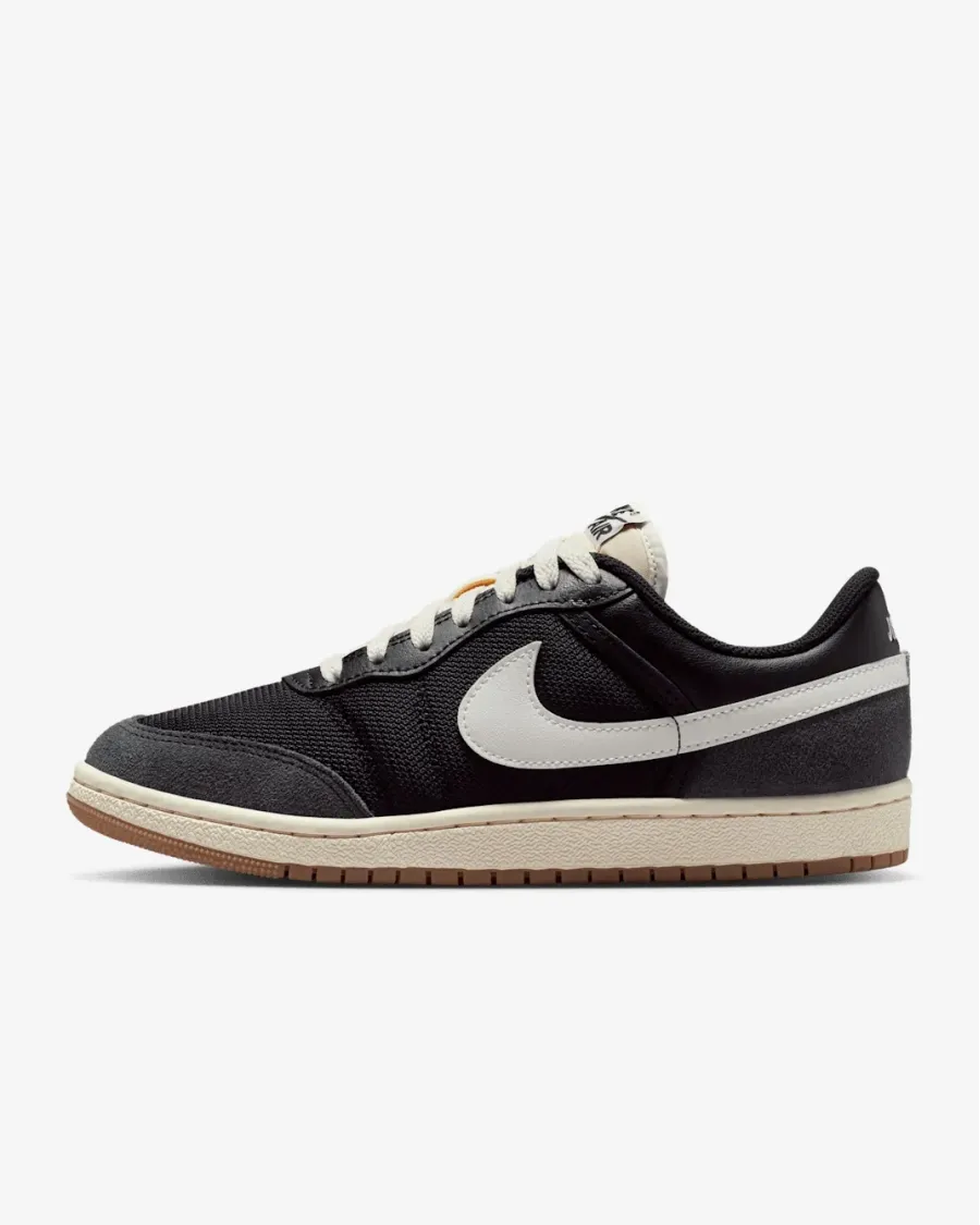 Кросівки Nike Air Jordan Skyline Low IQ0704-001