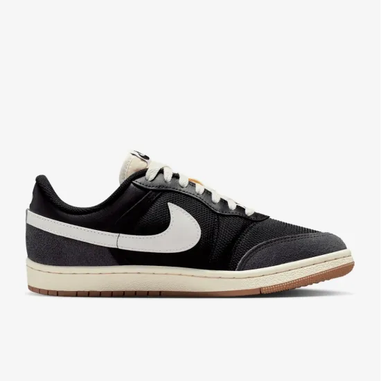 Кросівки Nike Air Jordan Skyline Low IQ0704-001