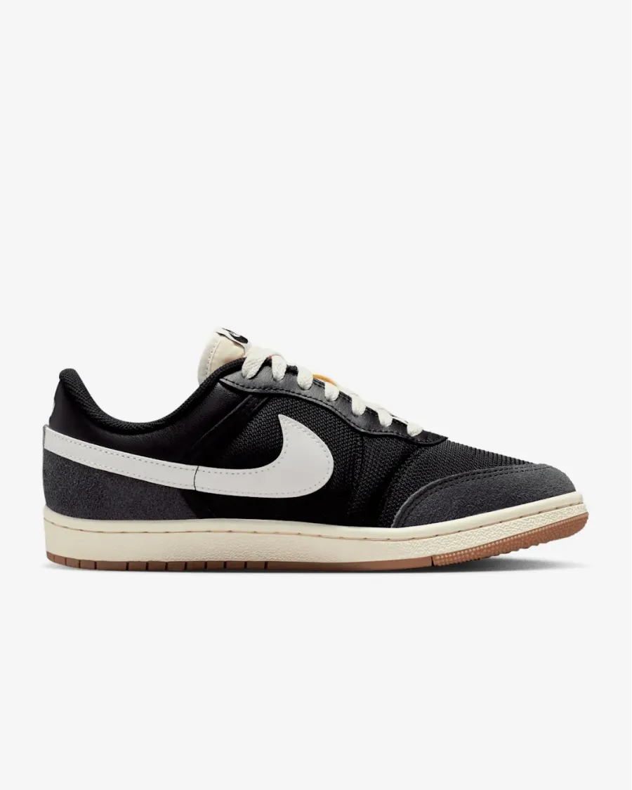 Кросівки Nike Air Jordan Skyline Low IQ0704-001