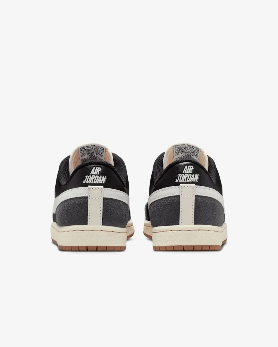 Кросівки Nike Air Jordan Skyline Low IQ0704-001