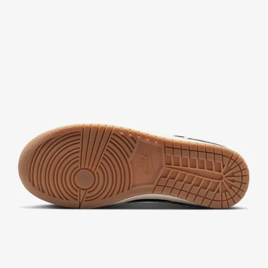 Кросівки Nike Air Jordan Skyline Low IQ0704-001