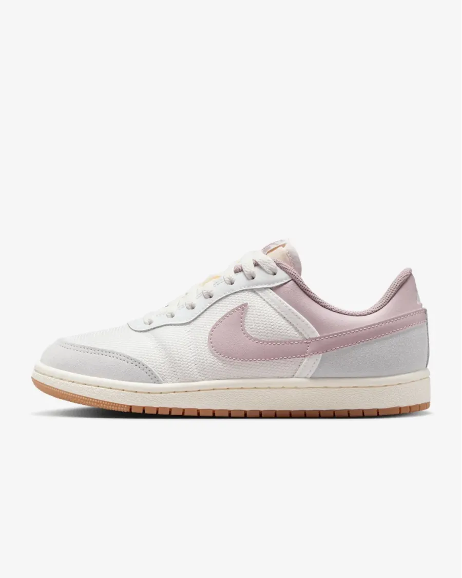 Кросівки Nike Air Jordan Skyline Low IQ0704-100