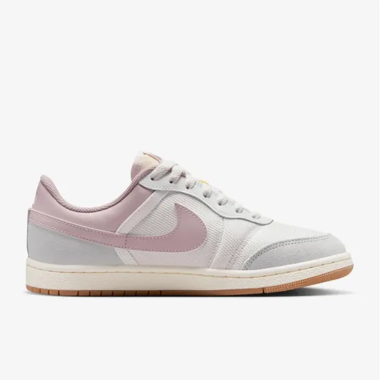 Кросівки Nike Air Jordan Skyline Low IQ0704-100
