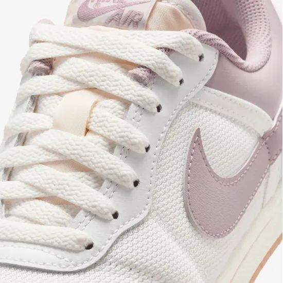 Кросівки Nike Air Jordan Skyline Low IQ0704-100