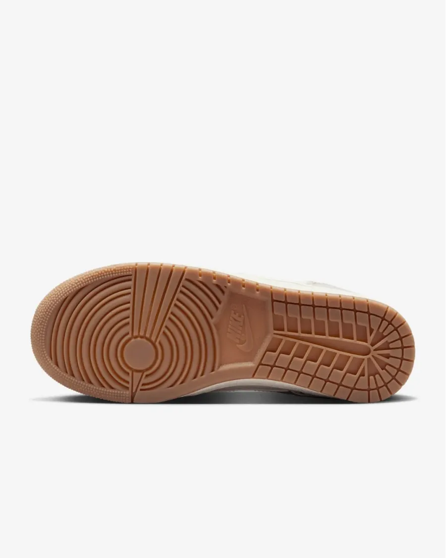 Кросівки Nike Air Jordan Skyline Low IQ0704-100