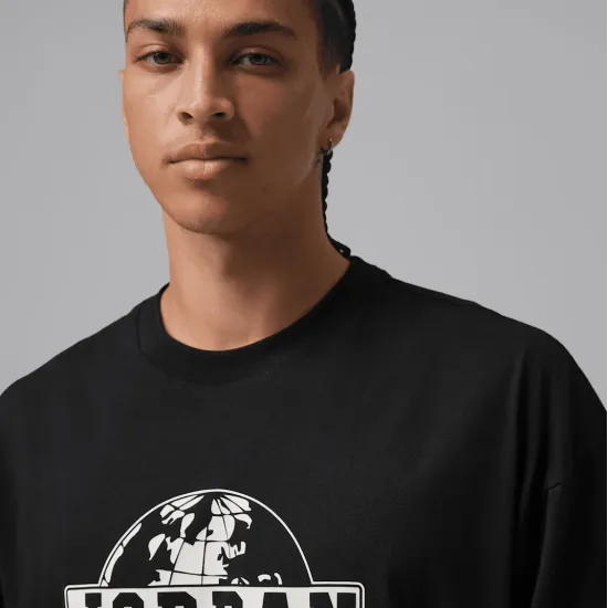 Футболка Nike Air Jordan Graphic Oversized IQ0829-010