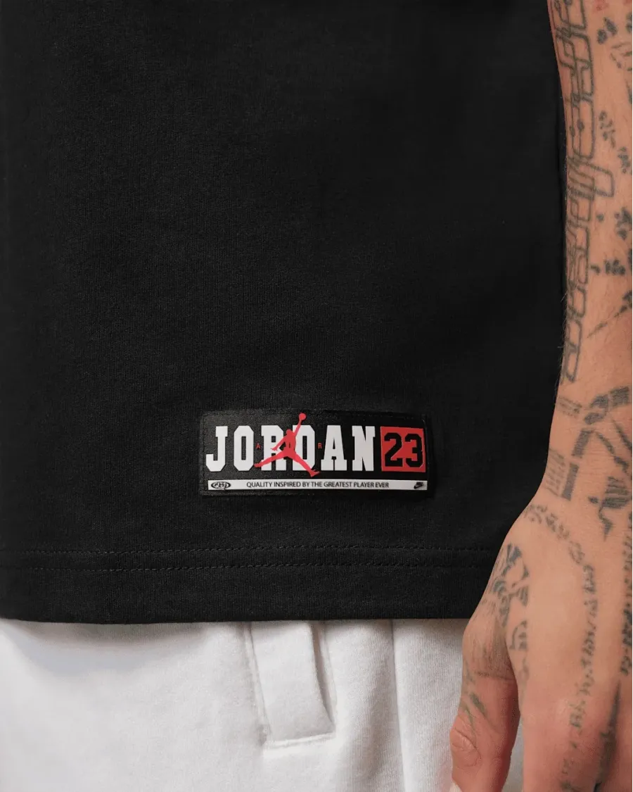 Футболка Nike Air Jordan Graphic Oversized IQ0829-010