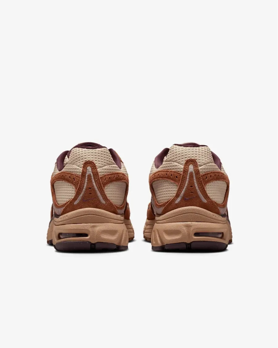 Кросівки Nike Air Max Moto 2K IQ3410-281