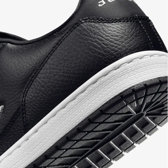 Кросівки Nike Air Jordan Court Connect Low IQ5698-001