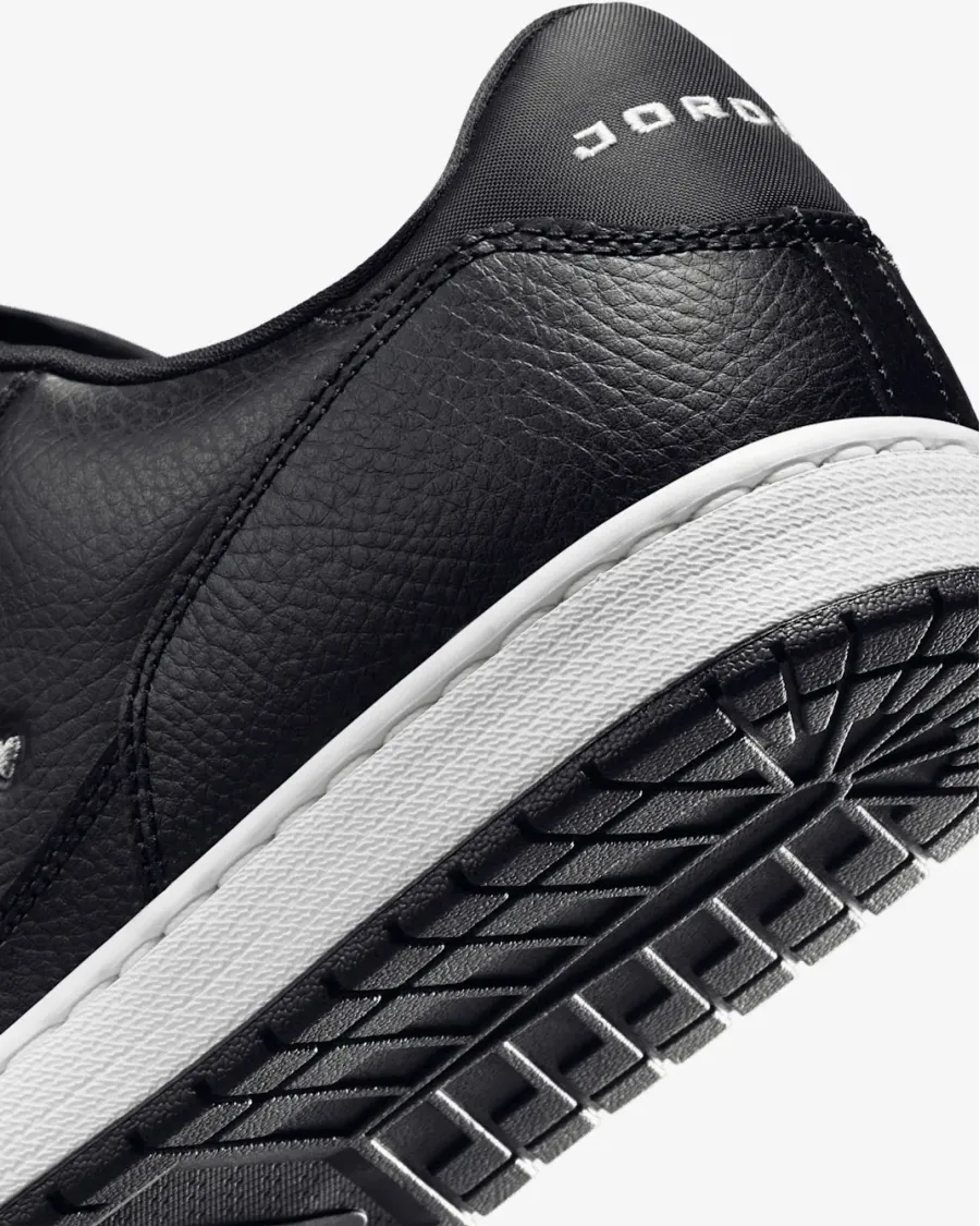 Кросівки Nike Air Jordan Court Connect Low IQ5698-001
