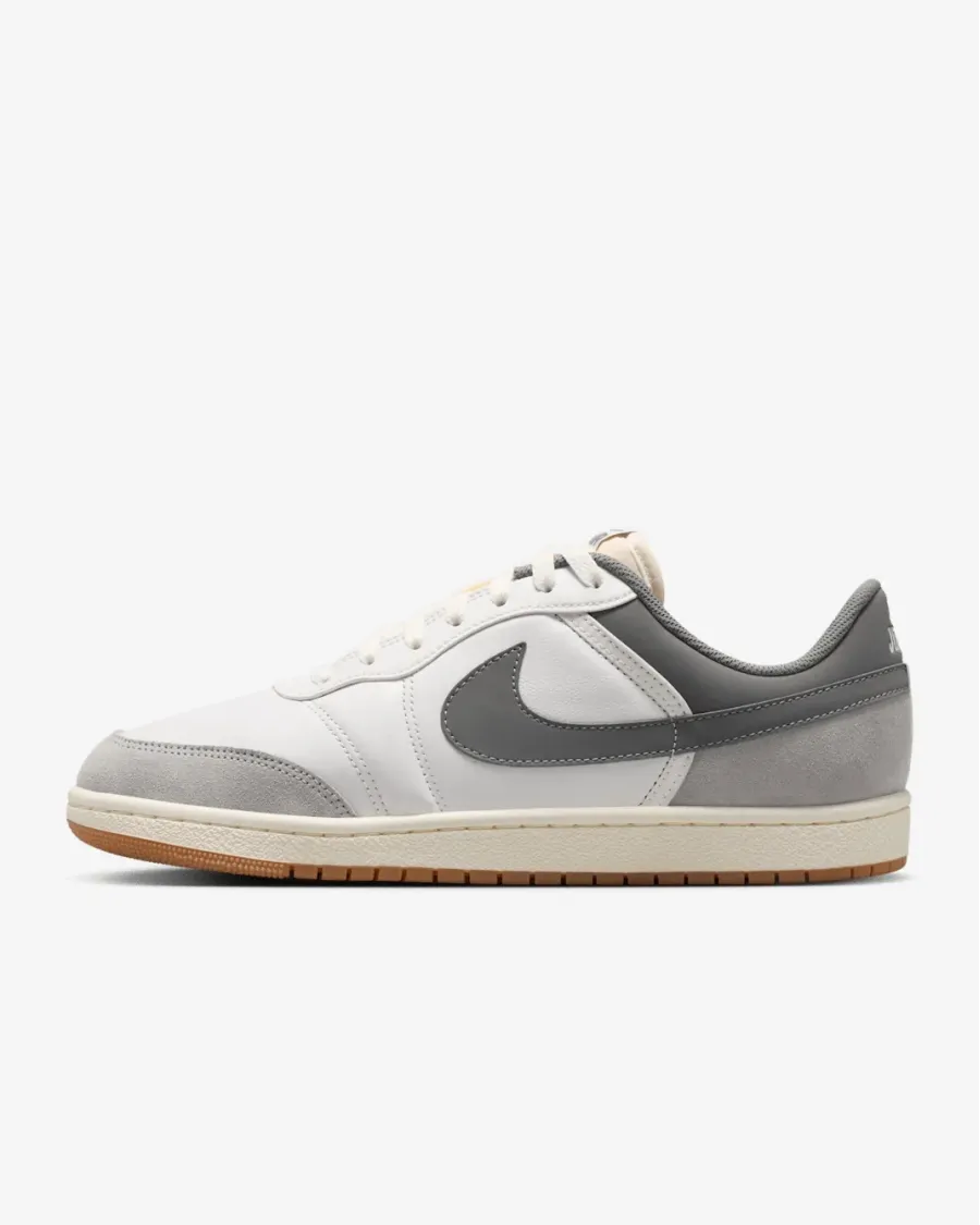 Кросівки Nike Air Jordan Skyline Low LE IQ6425-100