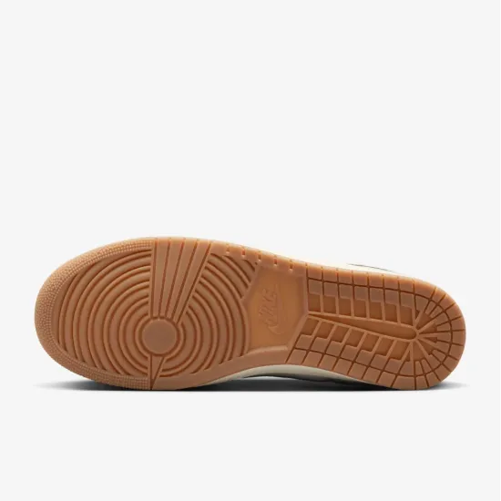 Кросівки Nike Air Jordan Skyline Low LE IQ6425-100