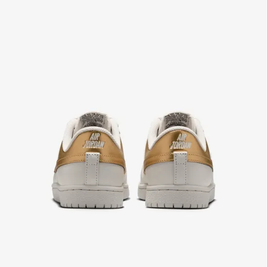 Кросівки Nike Air Jordan Skyline Low IQ6586-100