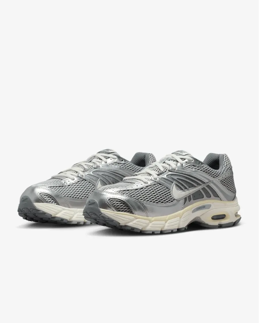 Кросівки Nike Air Max Moto 2K IQ7592-077