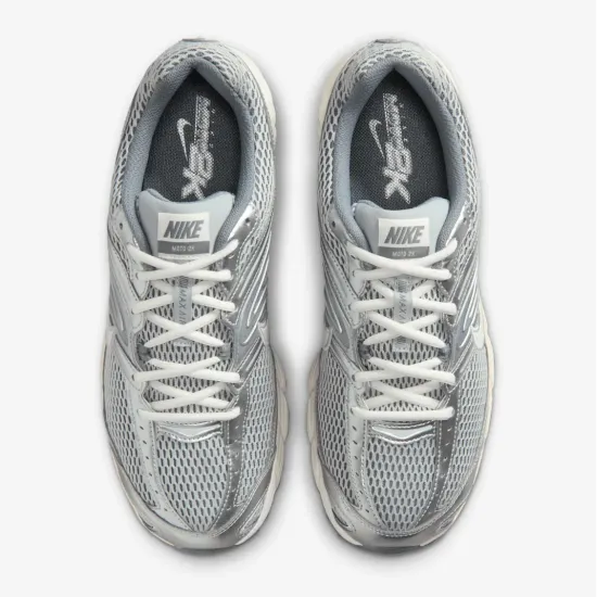 Кросівки Nike Air Max Moto 2K IQ7592-077