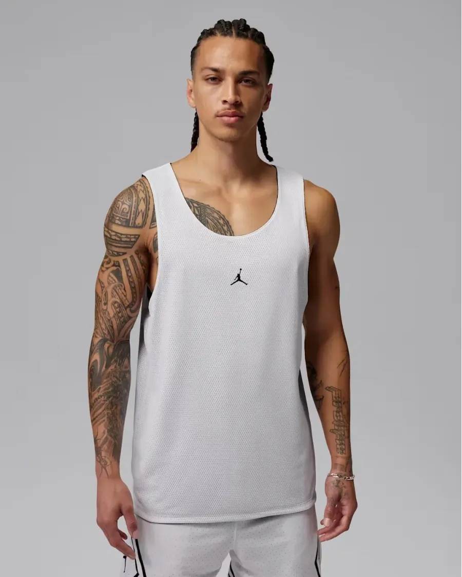 Футболка Nike Air Jordan Sport Dri-FIT IR0864-010