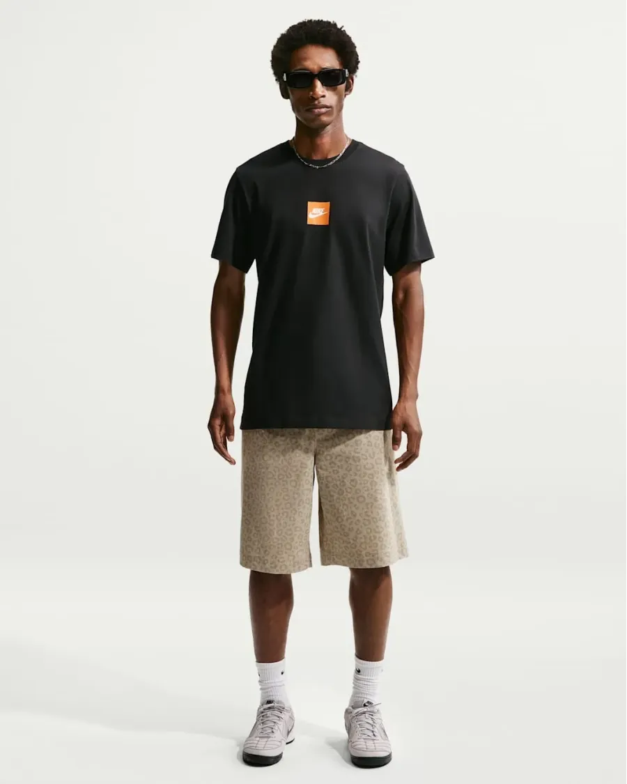 Футболка Nike Sportswear IR4972-010
