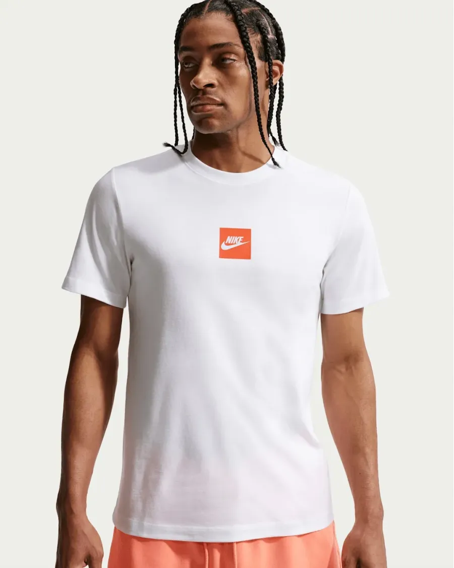 Футболка Nike Sportswear IR4972-100