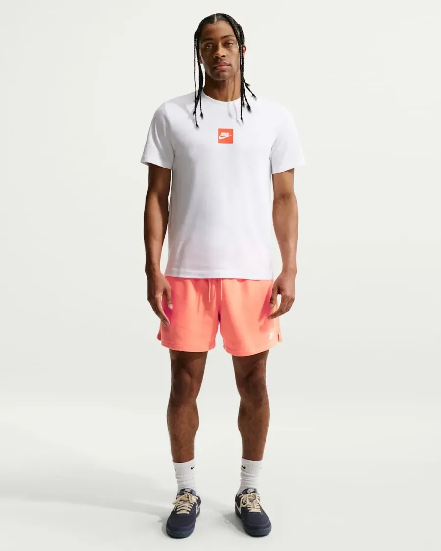Футболка Nike Sportswear IR4972-100