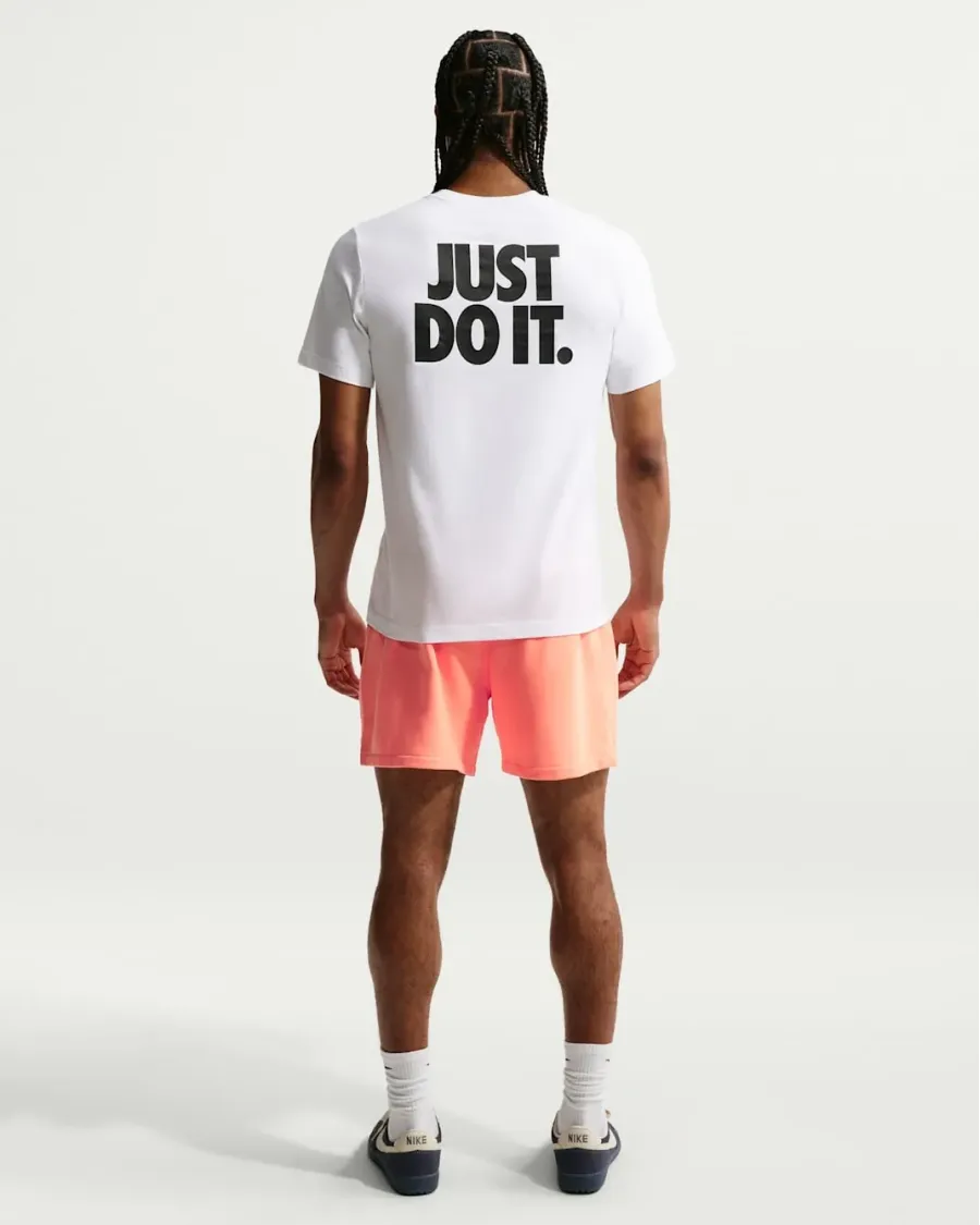 Футболка Nike Sportswear IR4972-100