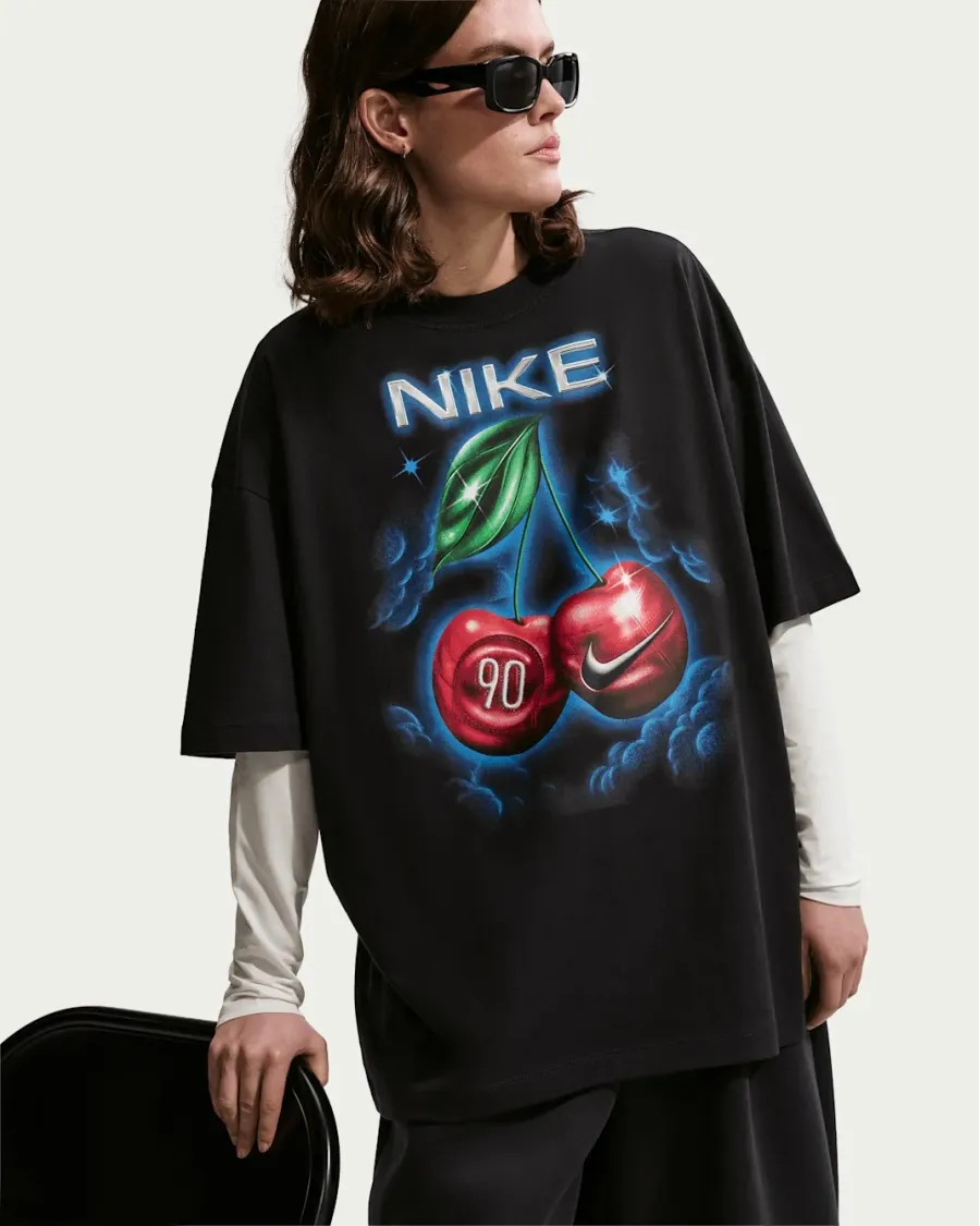 Футболка Nike Sportswear Classic Oversized IR7836-010