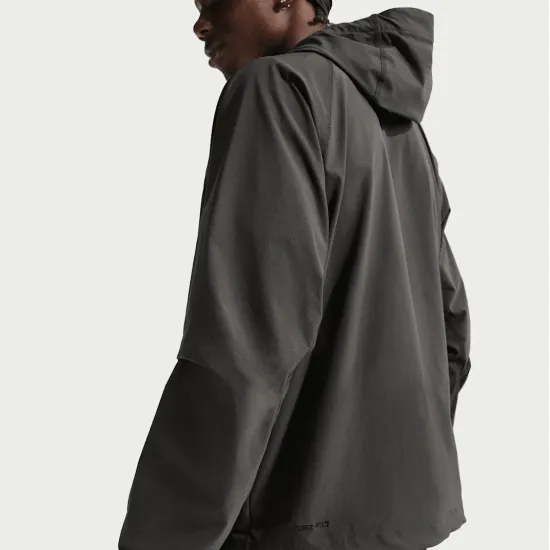 Куртка Nike Tech Dri-FIT Woven Full-Zip Windrunner IU6965-060