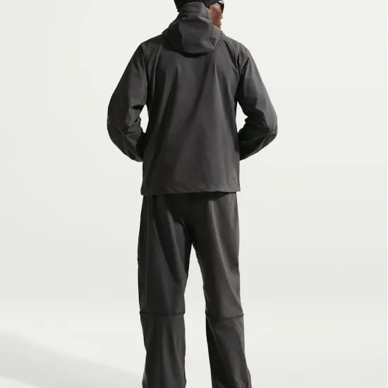 Куртка Nike Tech Dri-FIT Woven Full-Zip Windrunner IU6965-060