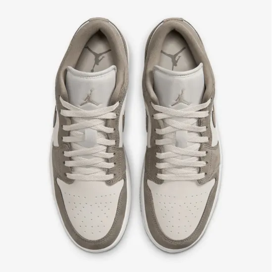 Кросівки Nike Air Jordan 1 Low IU7552-040