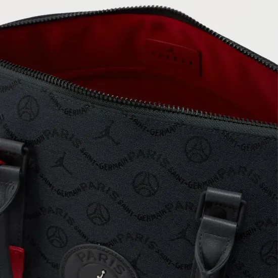 Сумка Nike Air Jordan PSG Monogram Duffle LM9112-693