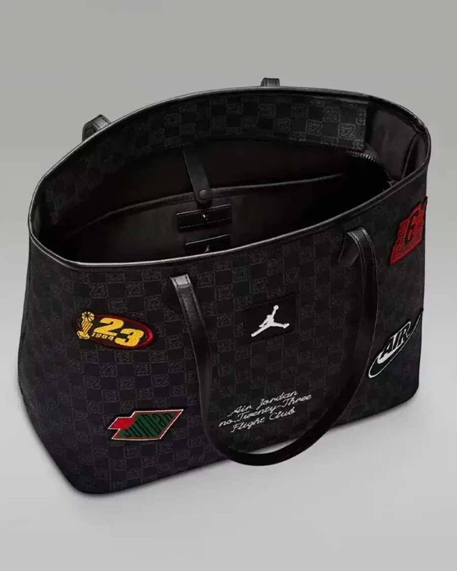 Сумка Nike Air Jordan Monogram Totebag LM9158-023