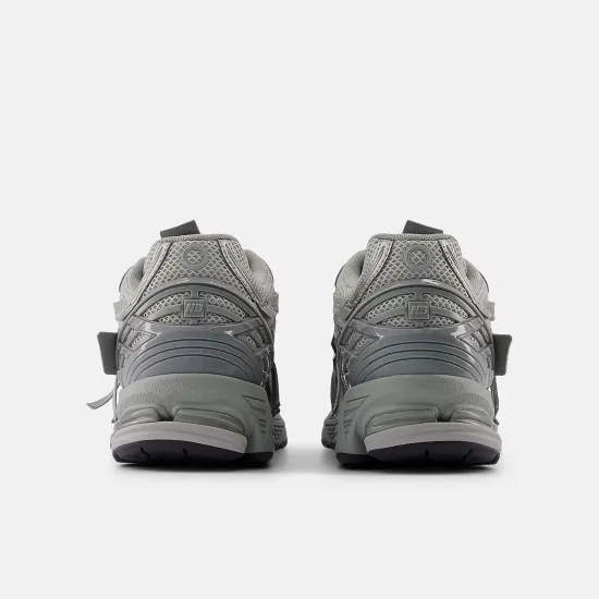 Кросівки New Balance 1906A M1906AG
