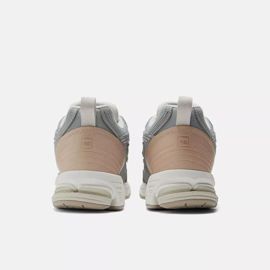 Кросівки New Balance 1906R M1906FA