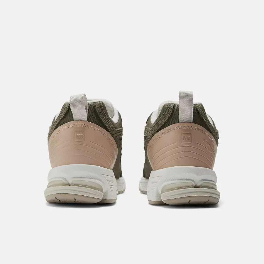 Кросівки New Balance 1906R M1906FC