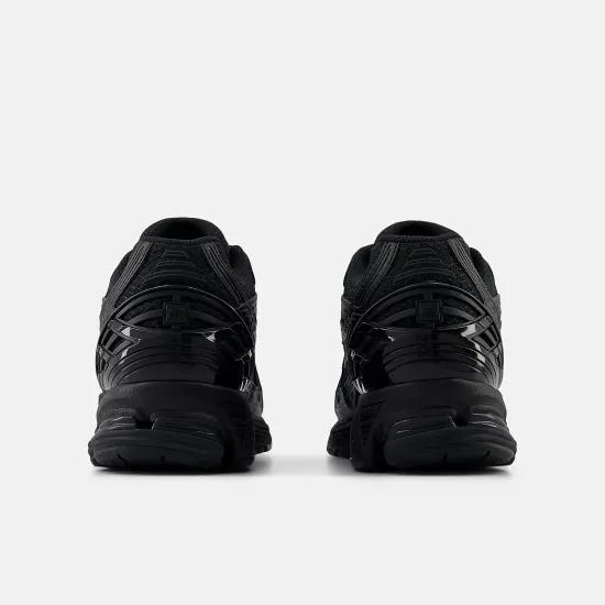 Кросівки New Balance 1906U M1906NJ