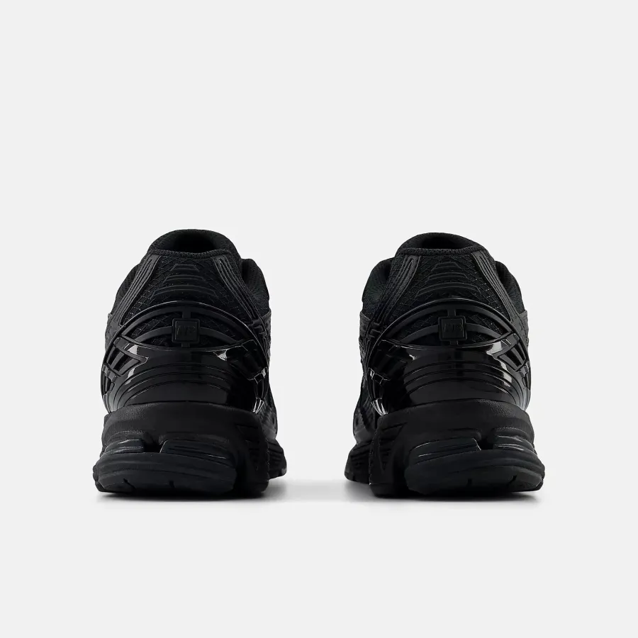 Кросівки New Balance 1906U M1906NJ