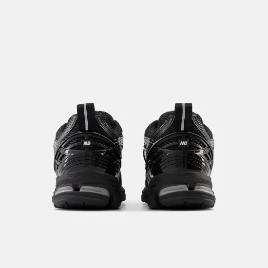 Кросівки New Balance 1906R M1906RCH