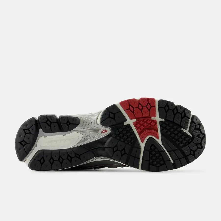 Кросівки New Balance 1906R M1906REA
