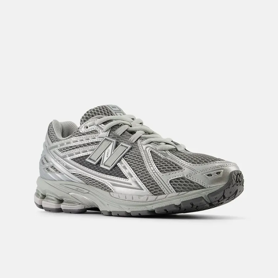Кросівки New Balance 1906R M1906REH