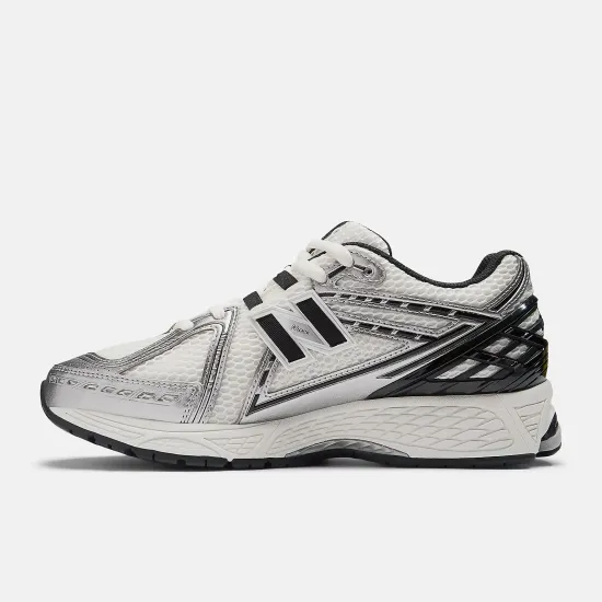 Кросівки New Balance 1906R M1906RER