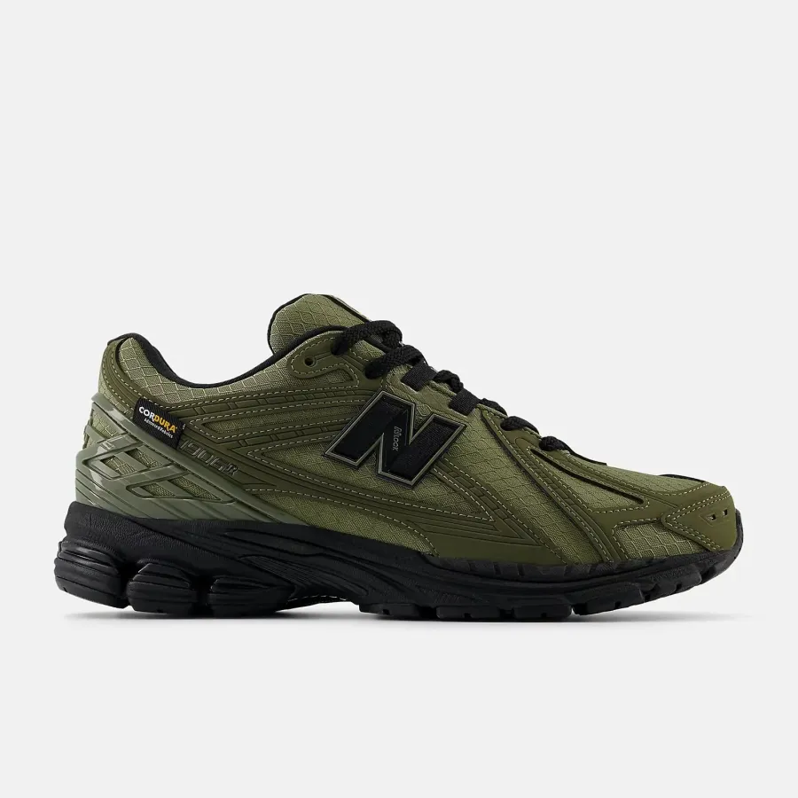 Кросівки New Balance 1906R M1906RWA