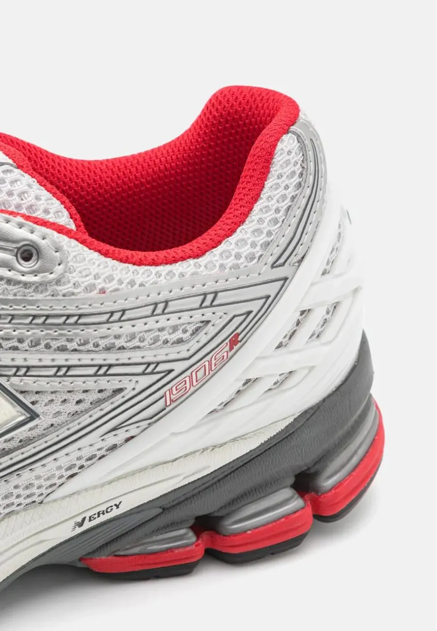 Кросівки New Balance 1906 M1906RZR